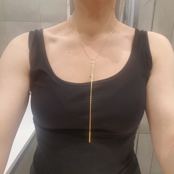 Circle and Bar Simple Necklace Gold - Picture 3 of 3